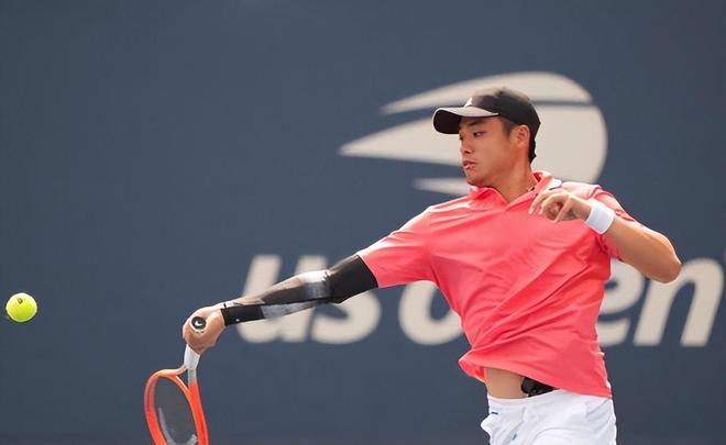 在比赛中展 在比赛中展