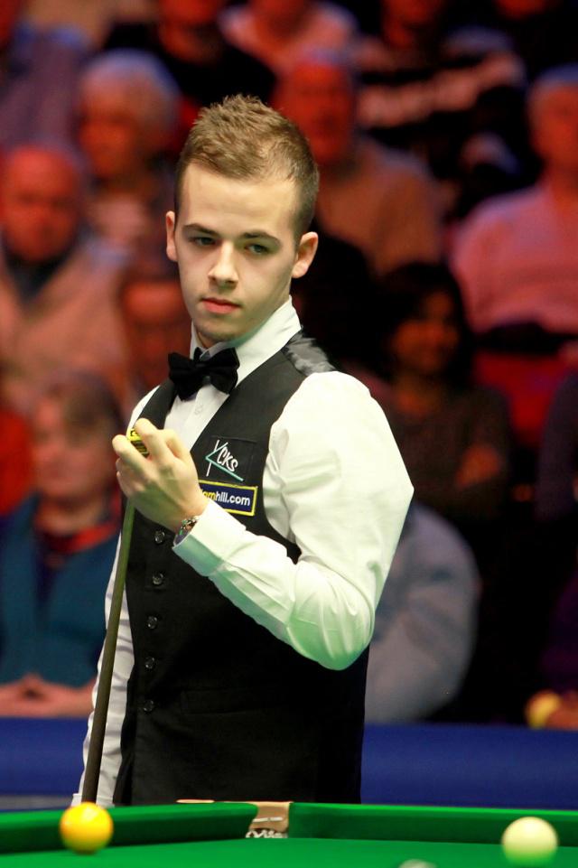 不容易被突 不容易被突